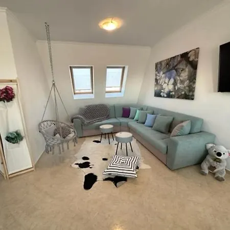 Апартамент Panteli House