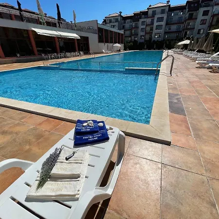 Panteli House Apartamento Aheloy