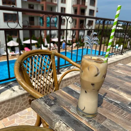 Panteli House Apartamento